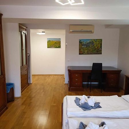 Margareta Apartman Es Ueduelohaz Богач Экстерьер фото