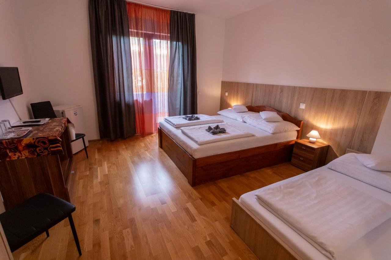 Margareta Apartman Es Ueduelohaz Богач Экстерьер фото