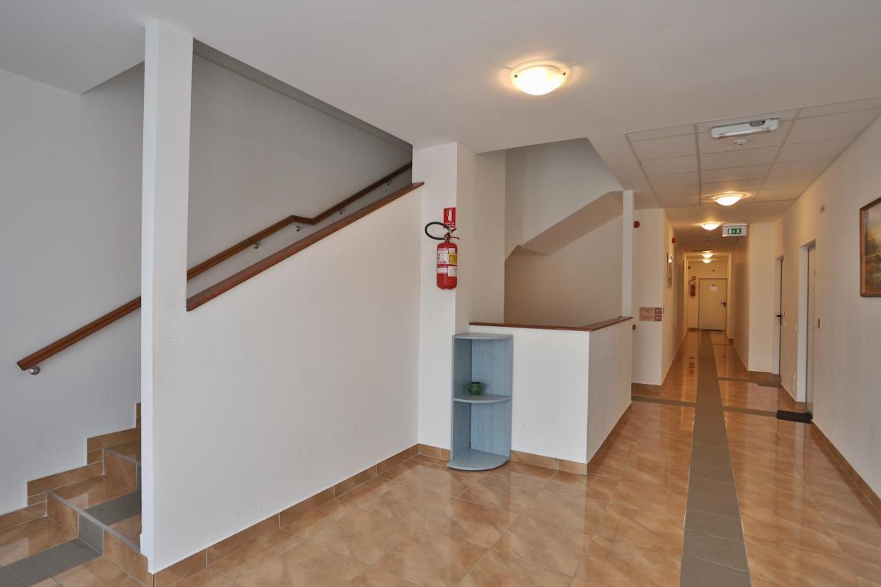 Margareta Apartman Es Ueduelohaz Богач Экстерьер фото