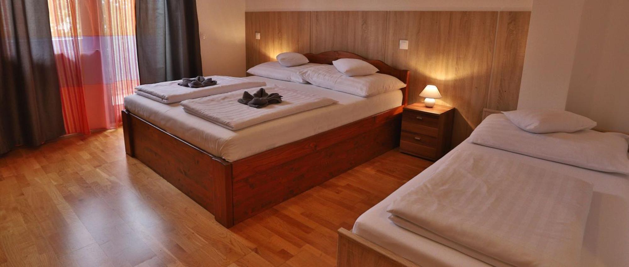 Margareta Apartman Es Ueduelohaz Богач Экстерьер фото