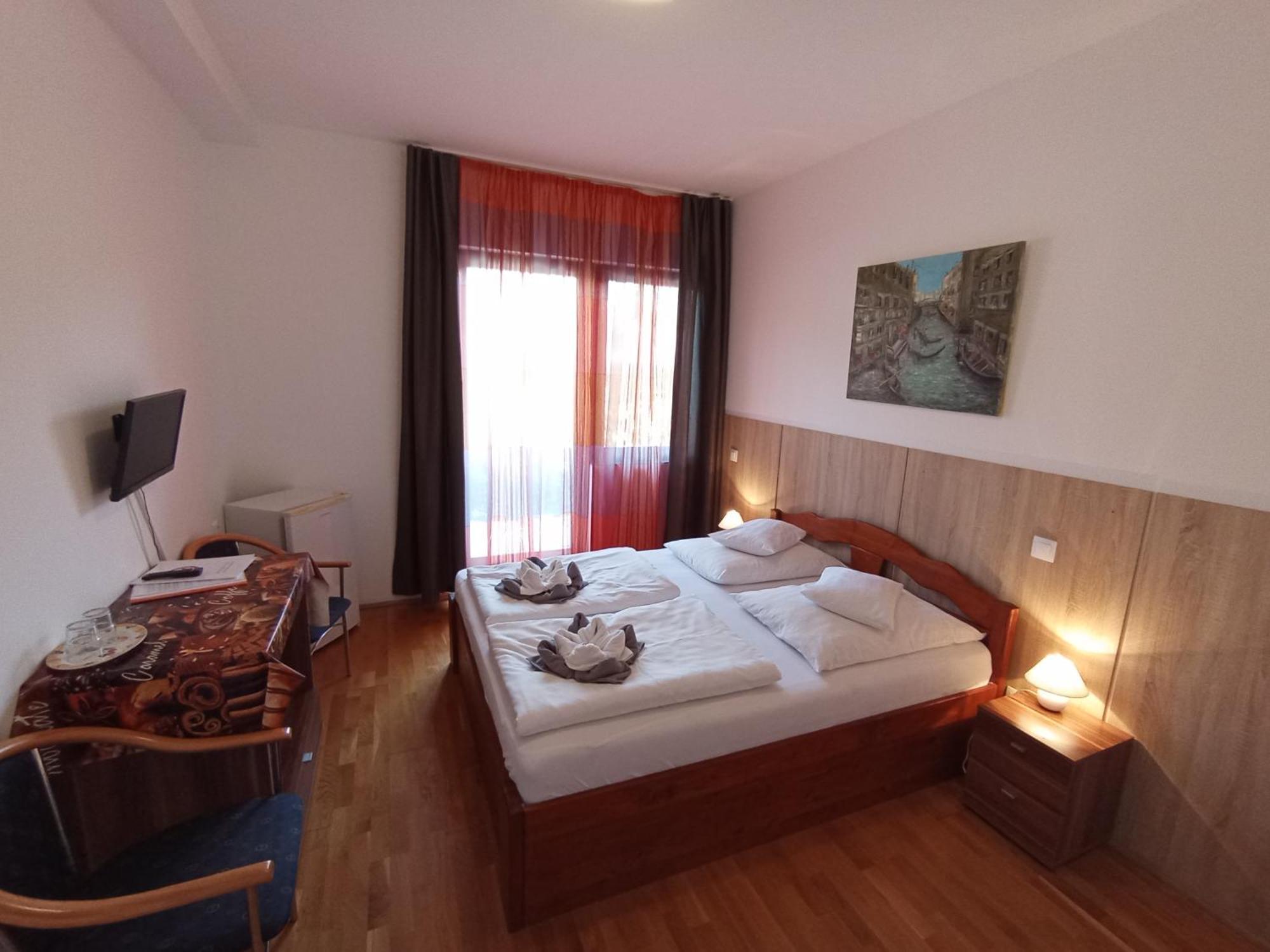 Margareta Apartman Es Ueduelohaz Богач Экстерьер фото