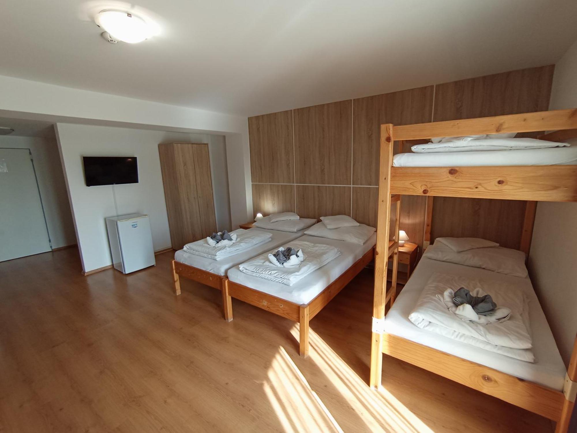 Margareta Apartman Es Ueduelohaz Богач Экстерьер фото