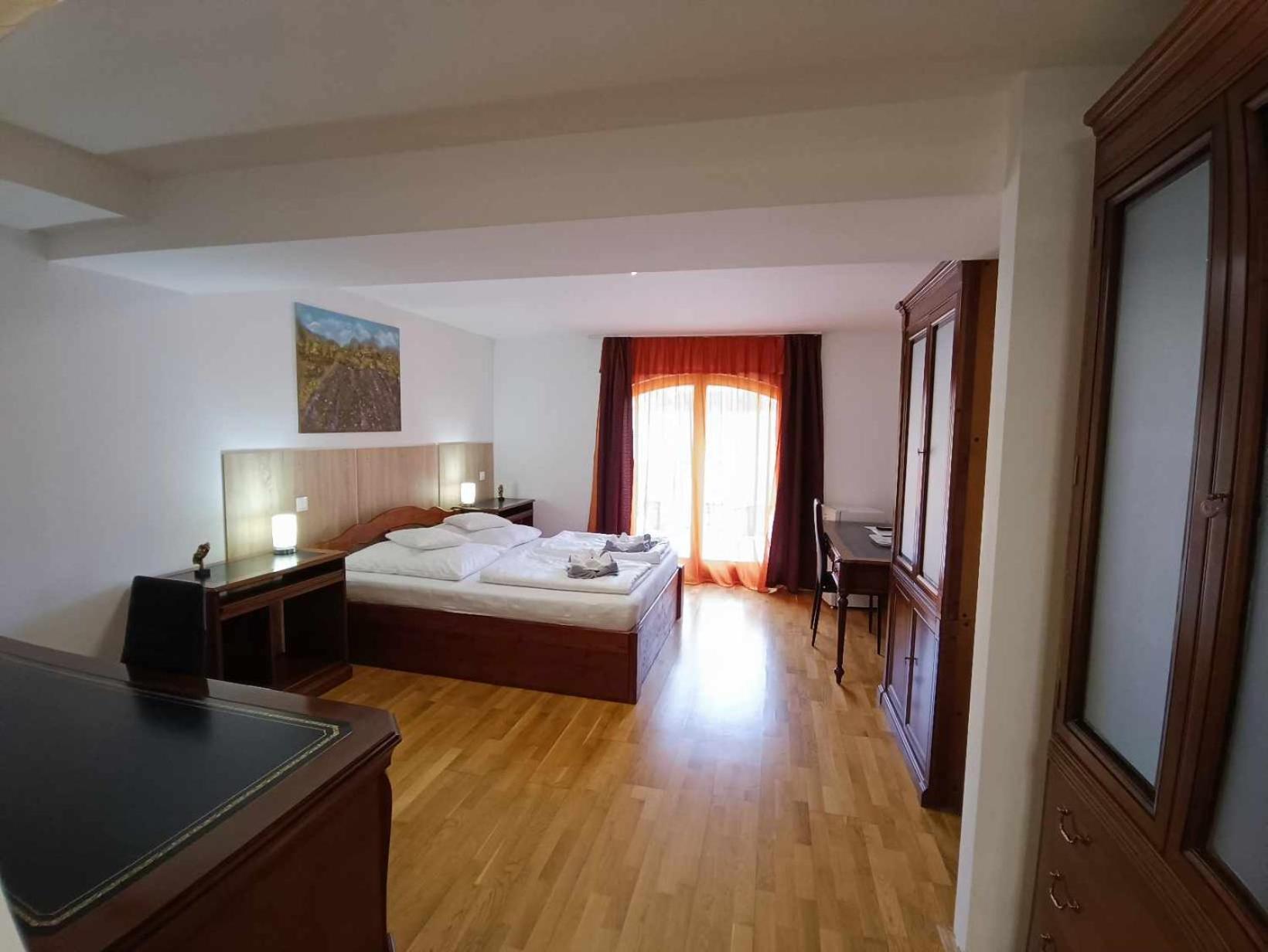 Margareta Apartman Es Ueduelohaz Богач Экстерьер фото